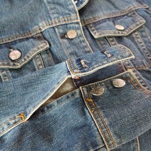 J Crew Women's Blue Denim Jacket Size Medium